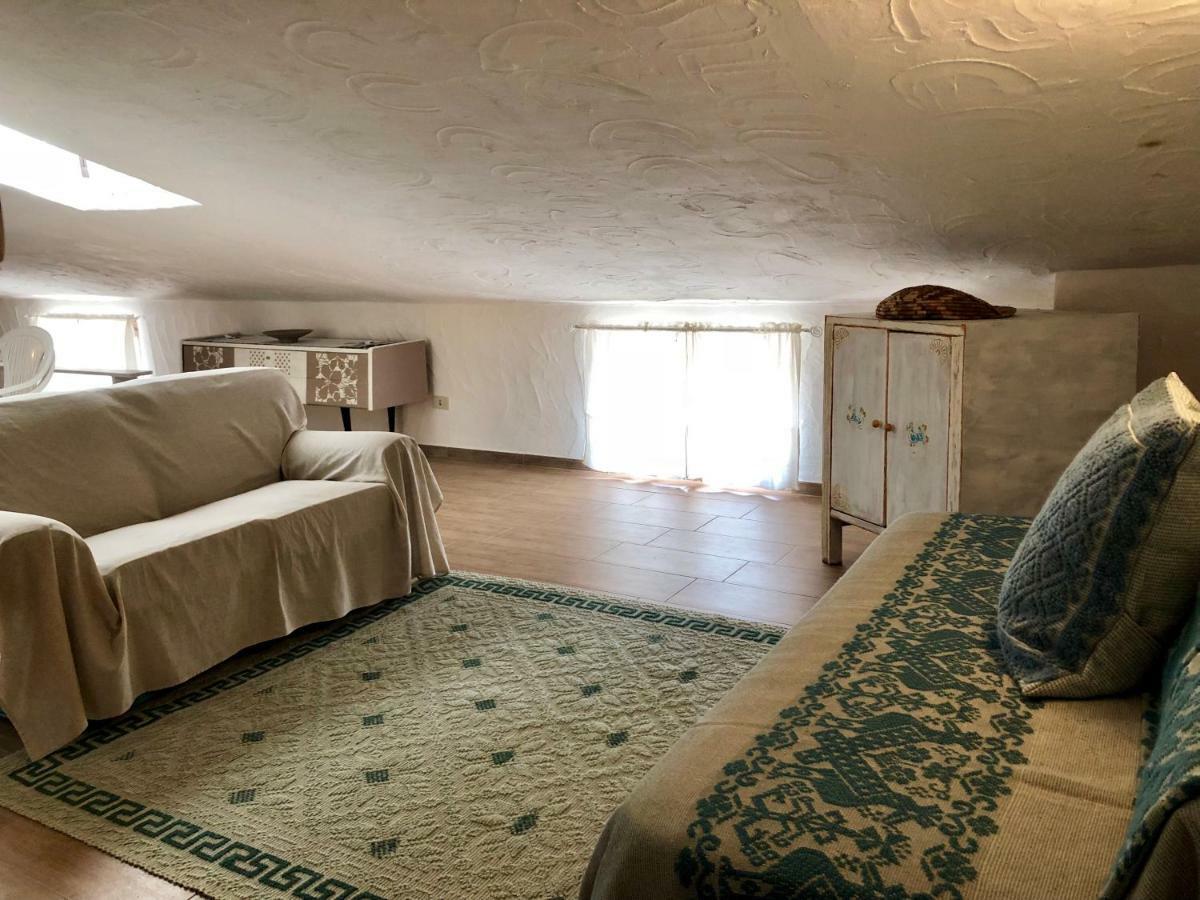 Appartamento Leda Piras Exterior foto